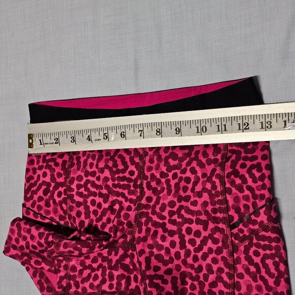 Lululemon What The Sport Short In Black/Pink Cheetah Print Size 4 - Picture 8 of 11